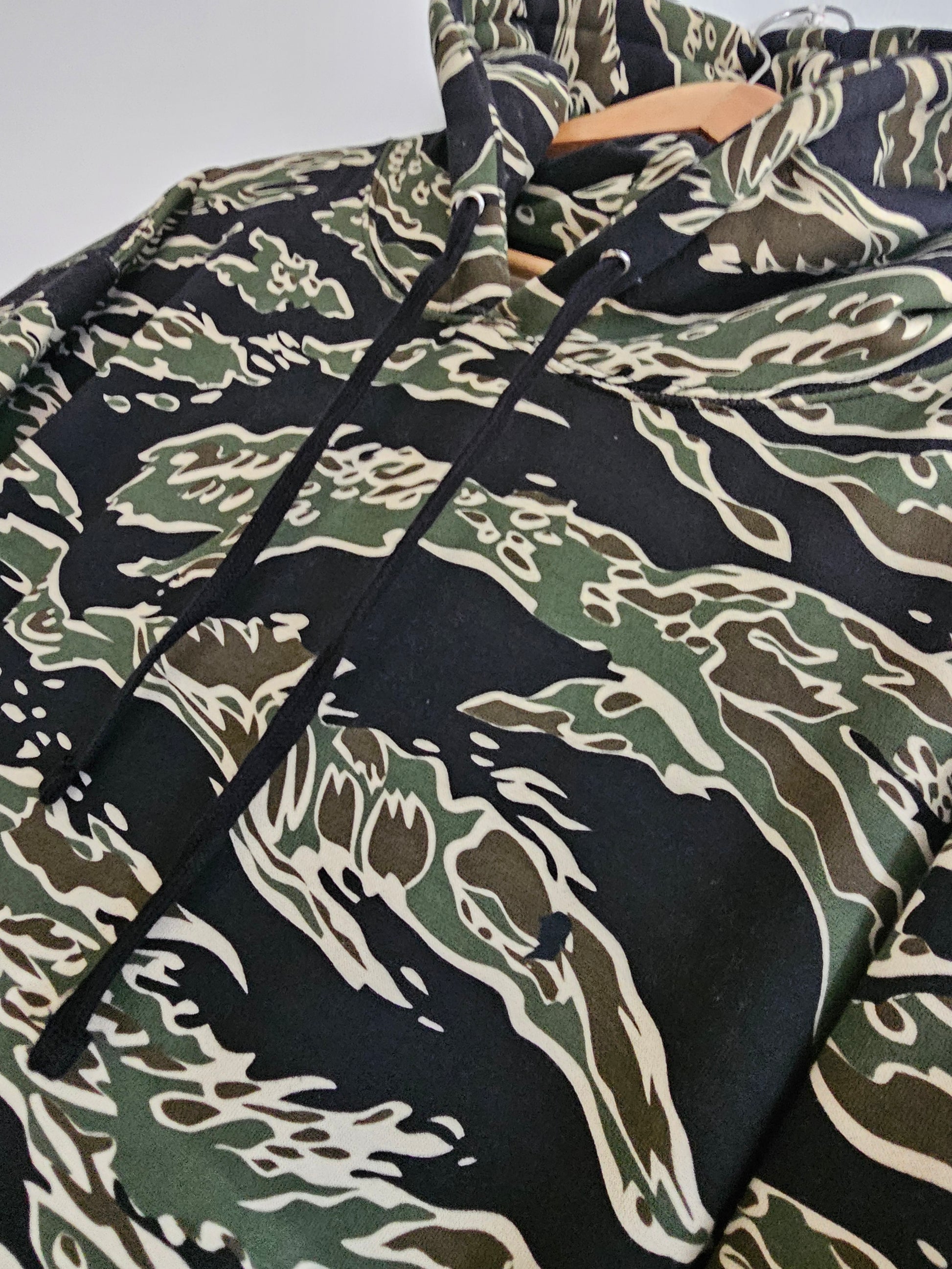Tiger camo hoodie - Humble Gents Social Club